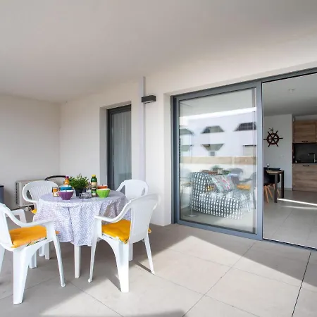 Apartment L'eklore By Interhome Villeneuve-Loubet